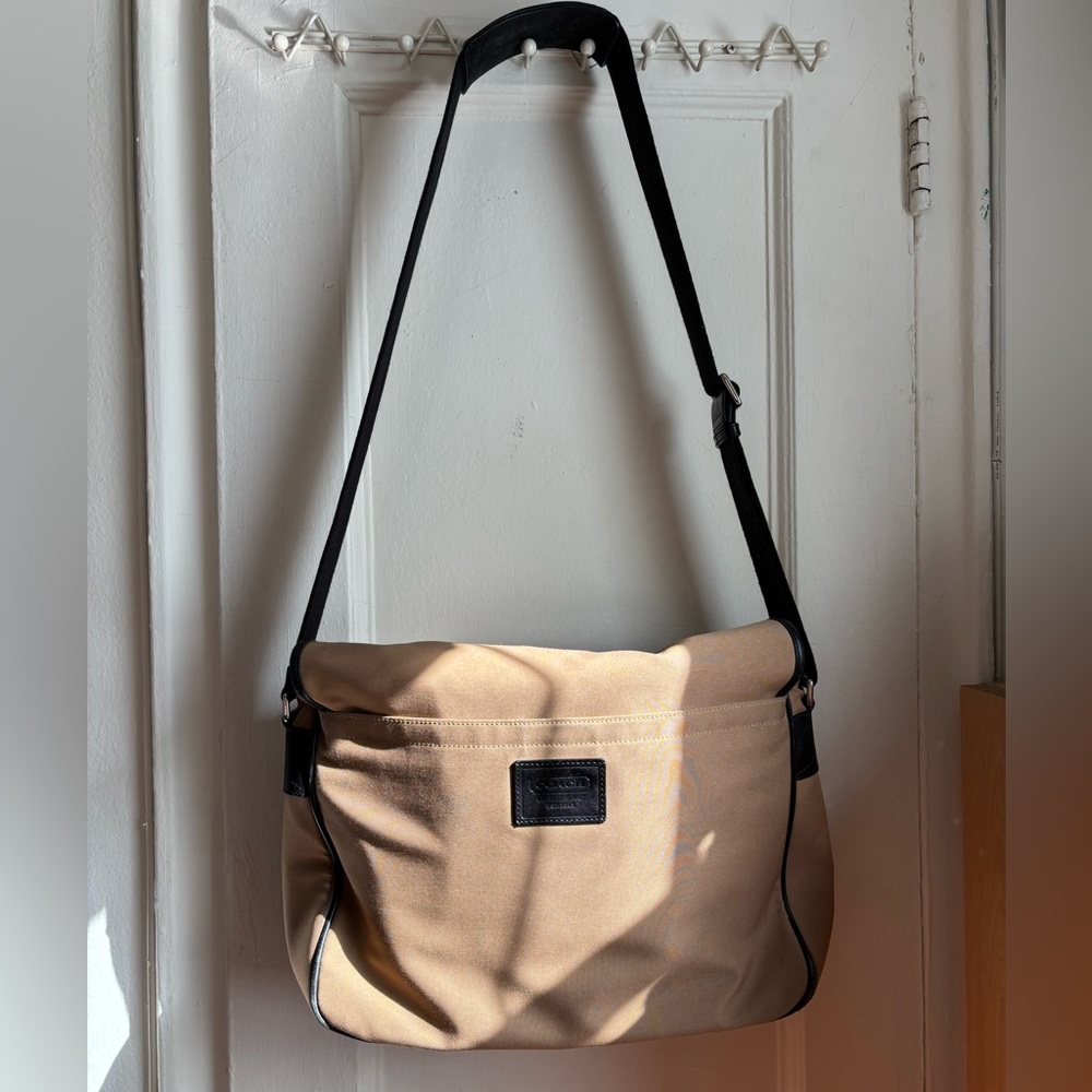 Coach Men's Messenger Bag - Picture 10 of 16